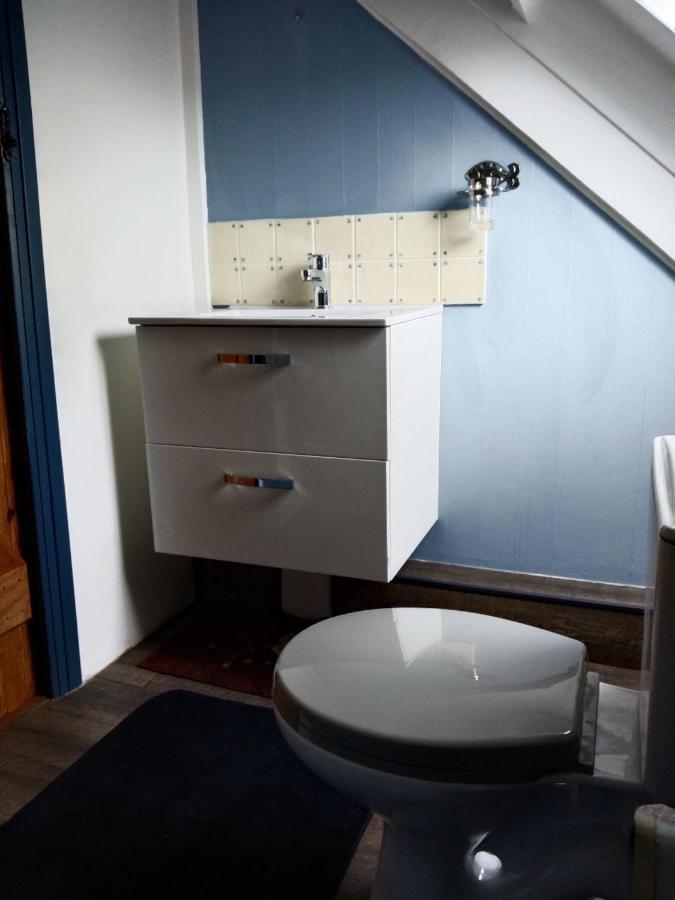 Vila Craftycotta Glomel Exteriér fotografie