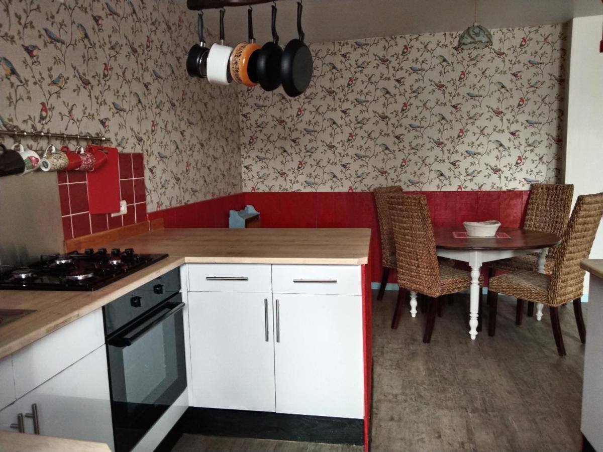 Vila Craftycotta Glomel Exteriér fotografie